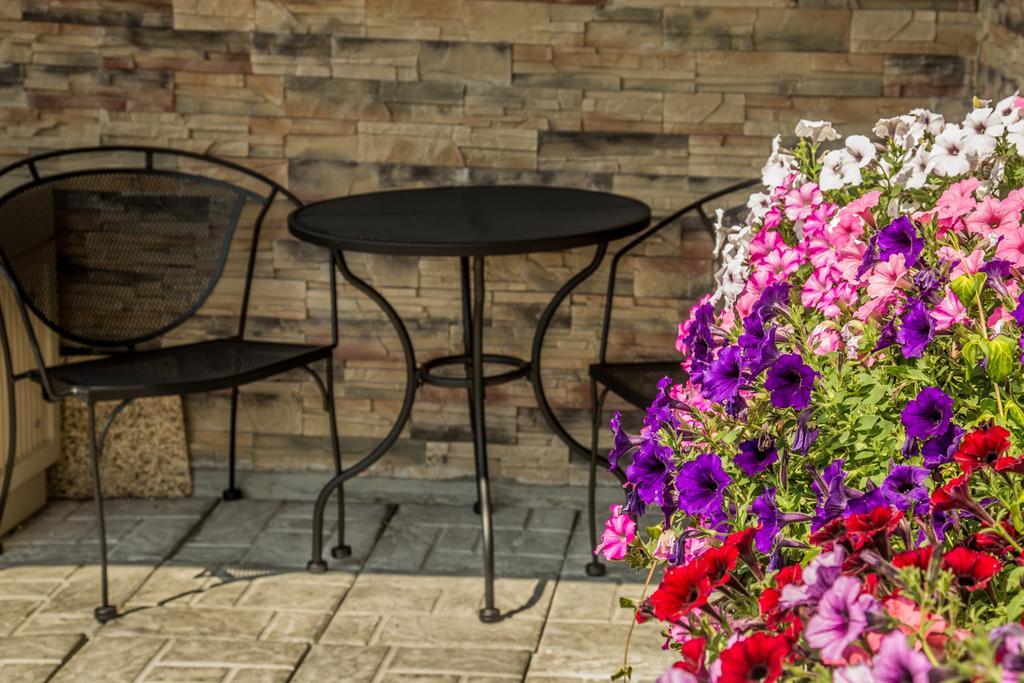 Americas Best Value Inn & Suites Detroit Lakes Εξωτερικό φωτογραφία