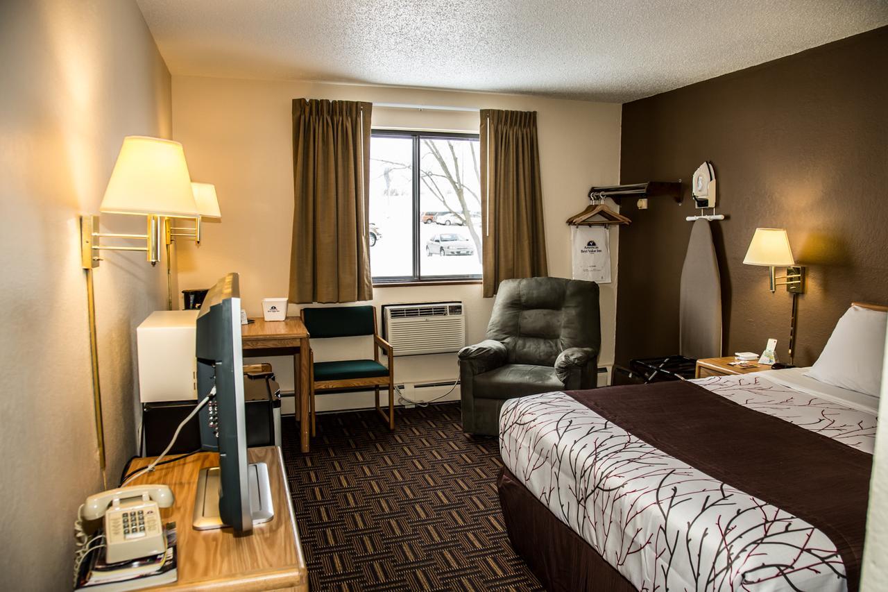 Americas Best Value Inn & Suites Detroit Lakes Εξωτερικό φωτογραφία