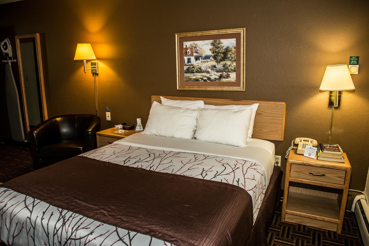 Americas Best Value Inn & Suites Detroit Lakes Εξωτερικό φωτογραφία