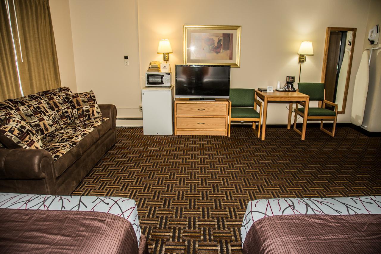 Americas Best Value Inn & Suites Detroit Lakes Εξωτερικό φωτογραφία