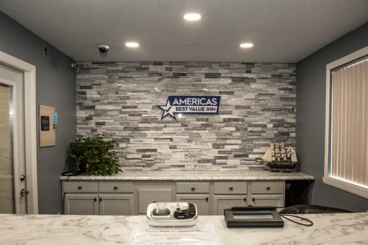 Americas Best Value Inn & Suites Detroit Lakes Εξωτερικό φωτογραφία